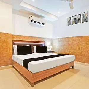 Collection O Tilak Nagar Near Pacific Mall Delhi (National Capital Territory of India)